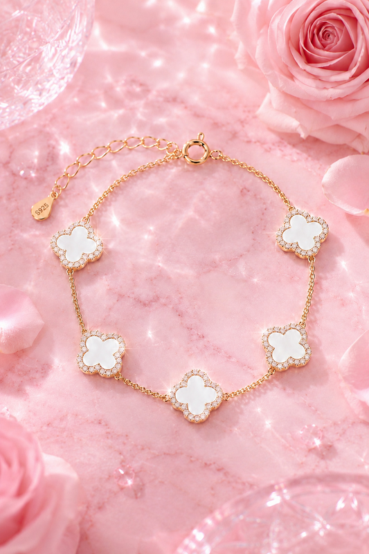 Atèlier 14k Gold White Jade Clover Bracelet