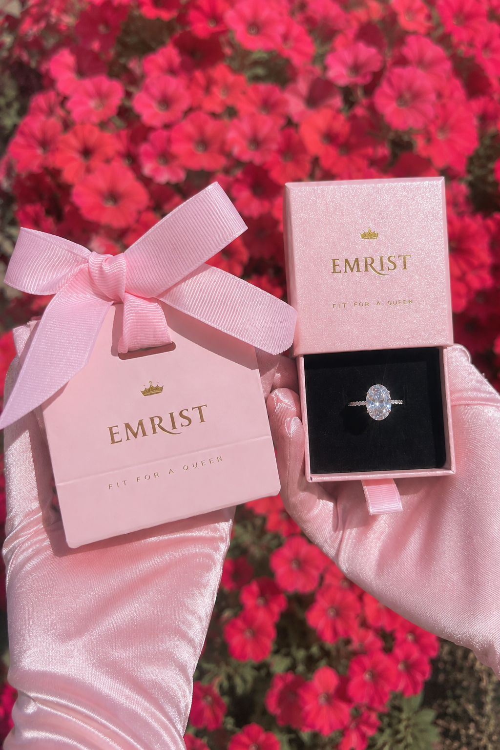 Émrist Gift Bag & Box Duo