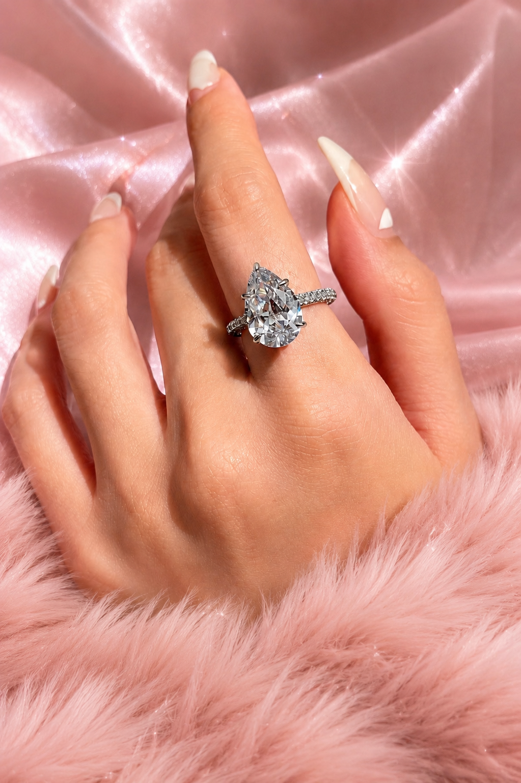 Ophélia II S925 Silver Hidden Halo Pear Cut Ring