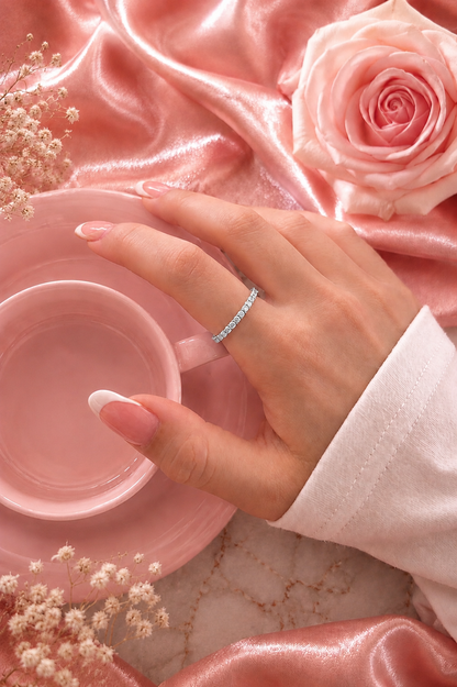 Hèra S925 Silver Crushed Ice Eternity Ring