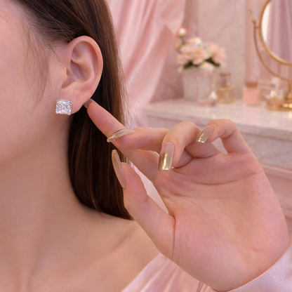 Meera Square Earrings