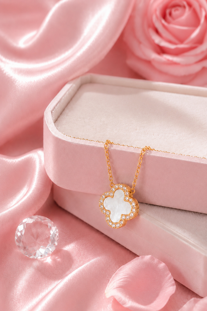 Atèlier 14k Gold White Jade Clover Necklace