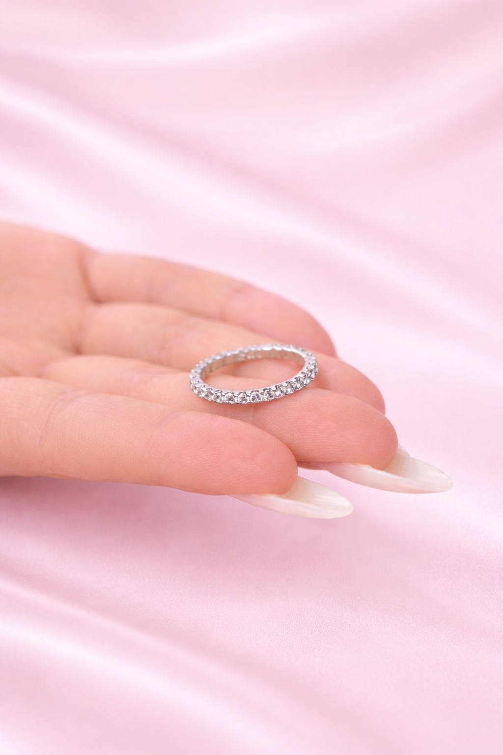 Hèra Crushed Ice Tennis Eternity Ring