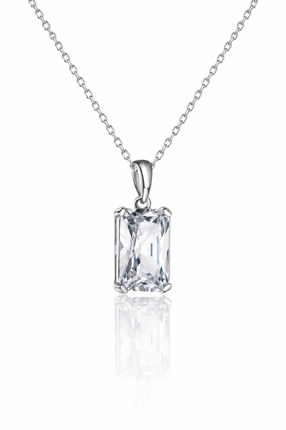 Odéssa S925 Silver Emerald Cut Necklace