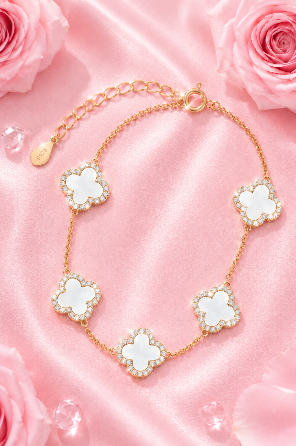 Atèlier 14k Gold White Jade Clover Bracelet
