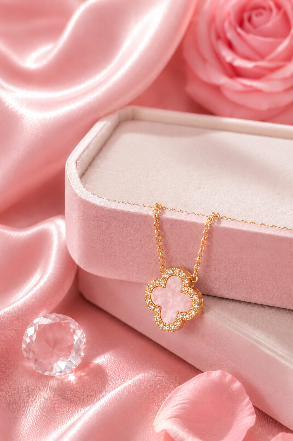 Atèlier 14k Gold Pink Jade Clover Necklace