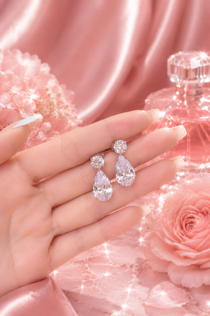 Célestial S925 Silver Crushed Ice Pear Cut Earrings