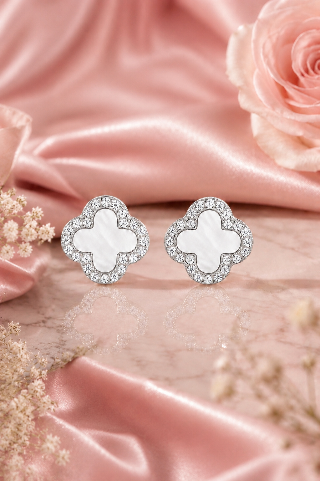 Atèlier S925 Silver Gold White Jade Clover Earrings