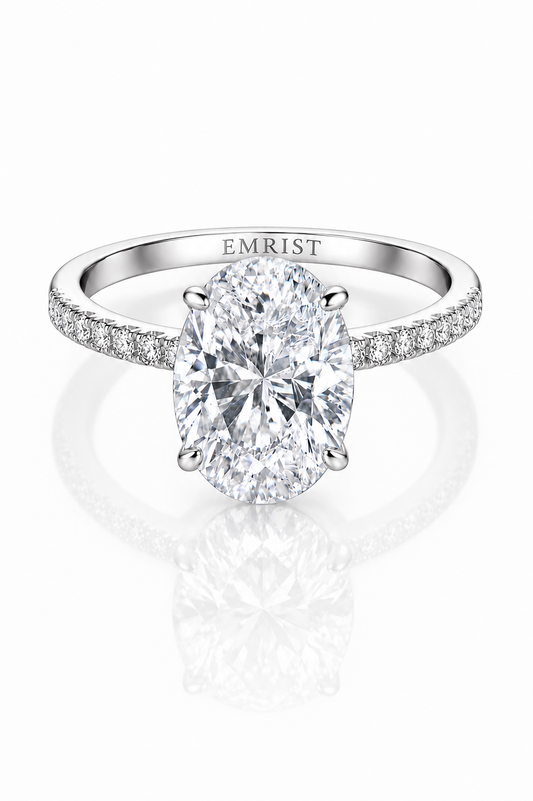 Odéssa S925 Silver Hidden Halo Oval Ring