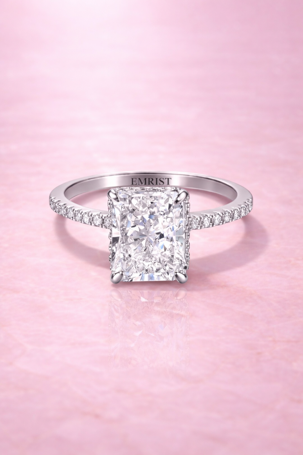 Meéra Ring