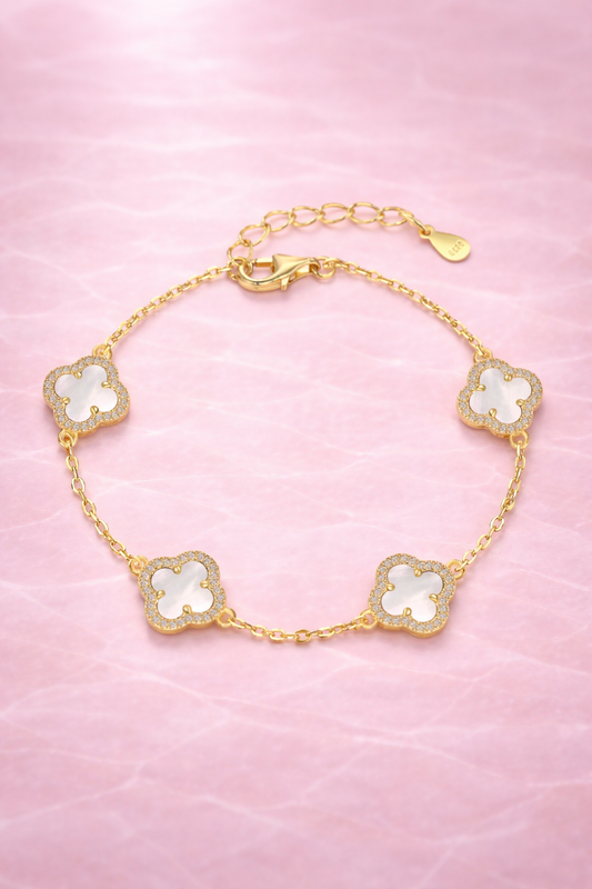 Atèlier 14k Gold White Jade Clover Bracelet